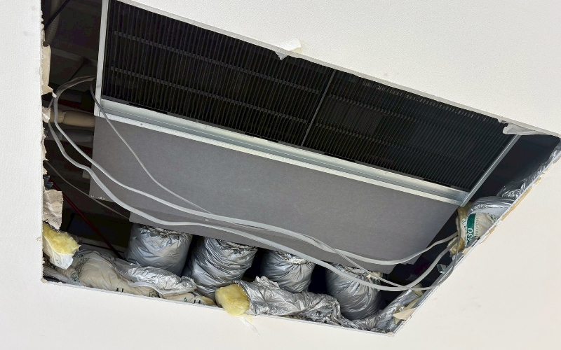 エアコン更新工事 施工写真3